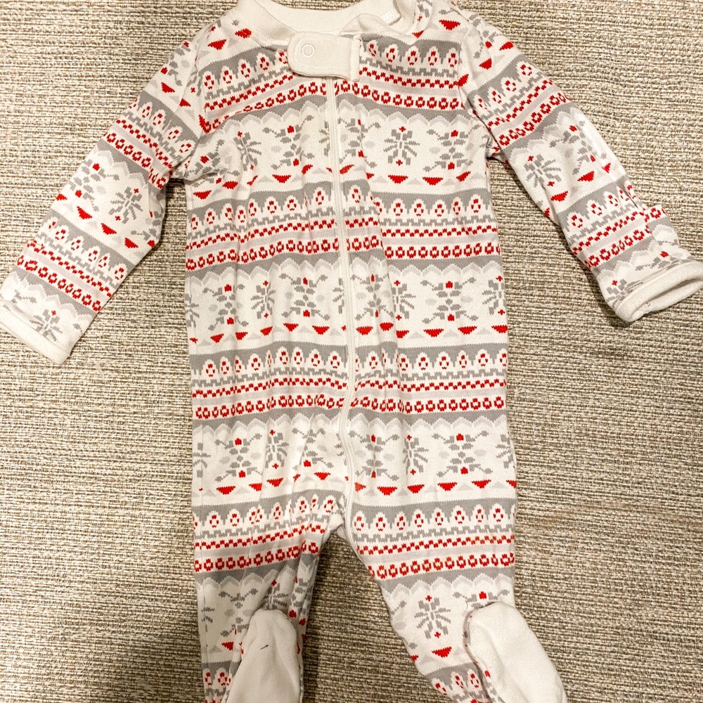 Like new Gymboree winter footie 3/6m